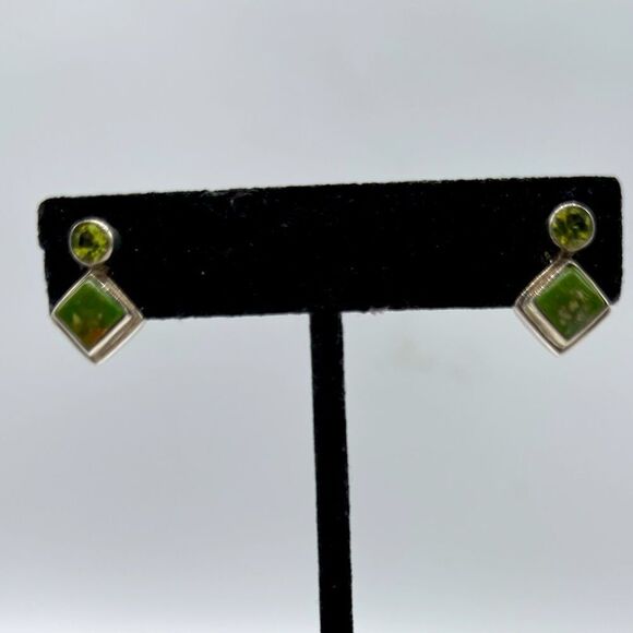 925 Sterling Silver with Peridot & Composite Green Turquoise Earrings - Picture 1 of 4
